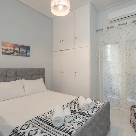 Comfy Next To Metro Apartment